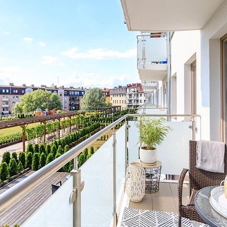Apartament "Anna" - Kwartal Rozy Wiatrow, 15 Min Spacerem Od Plazy Świnoujście Exterior foto