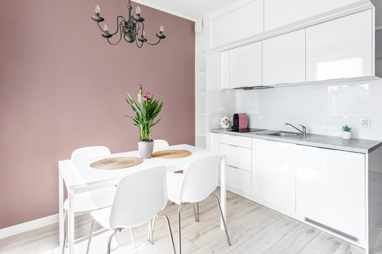 Apartament "Anna" - Kwartal Rozy Wiatrow, 15 Min Spacerem Od Plazy Świnoujście Exterior foto