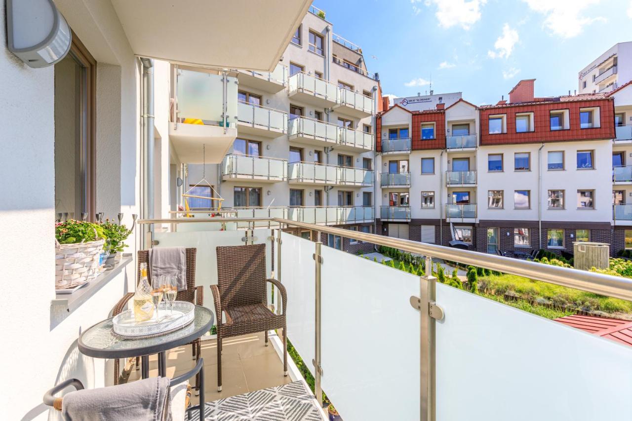 Apartament "Anna" - Kwartal Rozy Wiatrow, 15 Min Spacerem Od Plazy Świnoujście Exterior foto