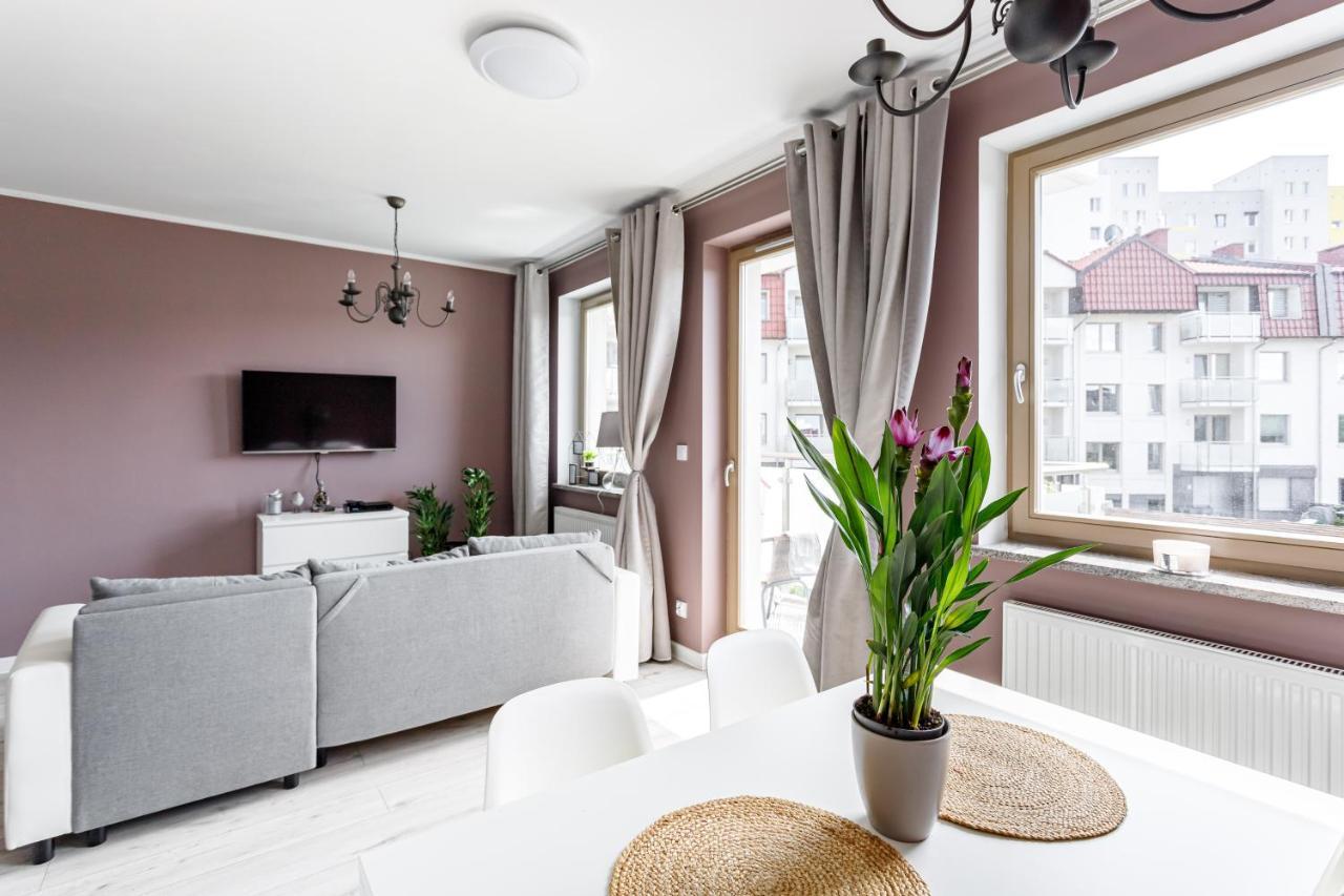 Apartament "Anna" - Kwartal Rozy Wiatrow, 15 Min Spacerem Od Plazy Świnoujście Exterior foto